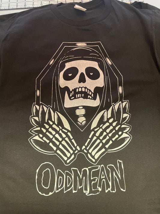 Oddmean skull and hands